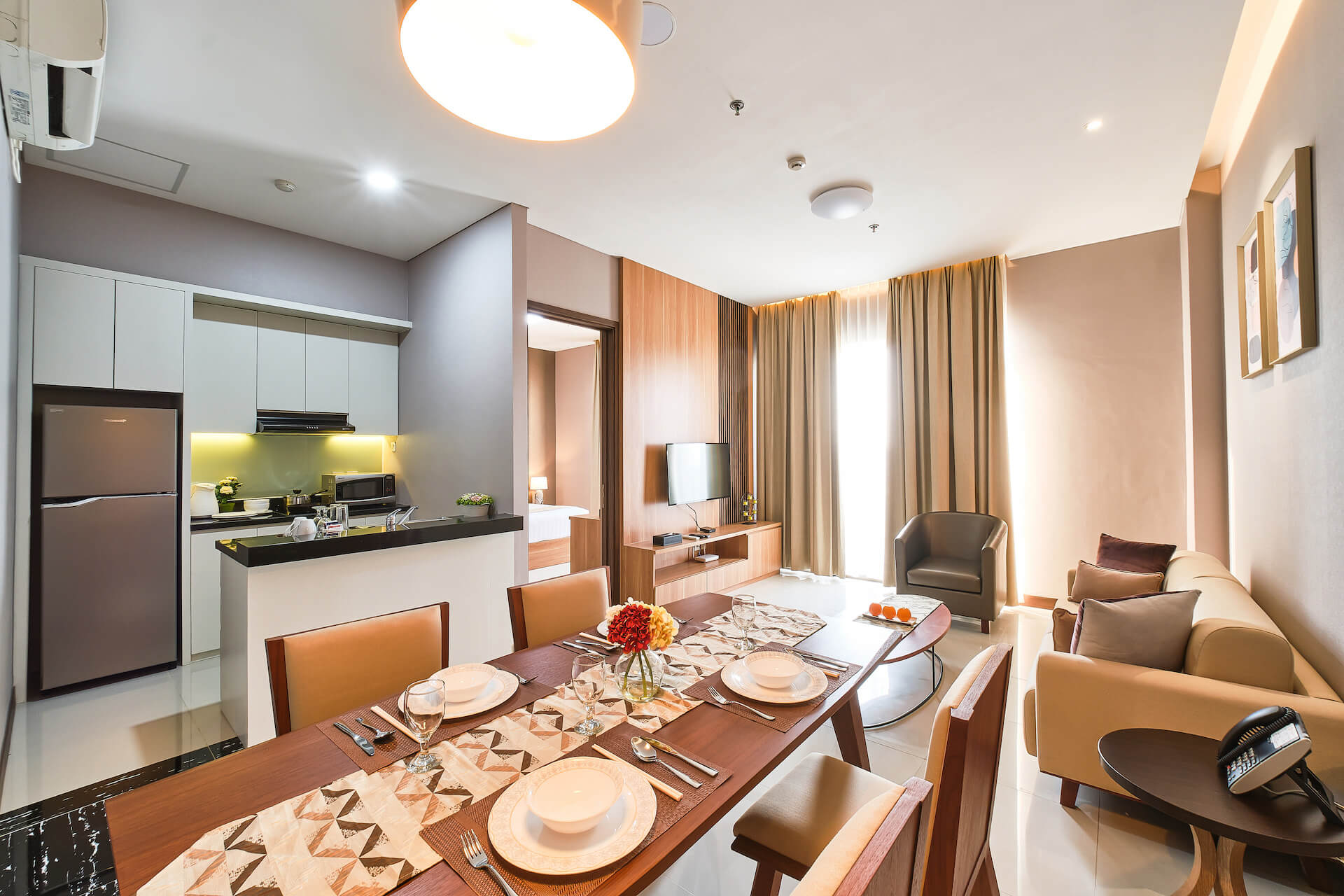 Le Premier Hotel Kota Deltamas