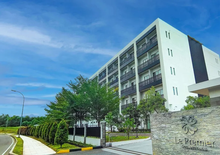 Hotel Nyaman Dekat AEON Mall Deltamas dengan Shuttle Gratis